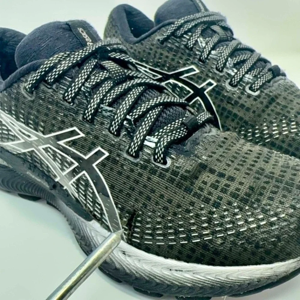 Asics **good any